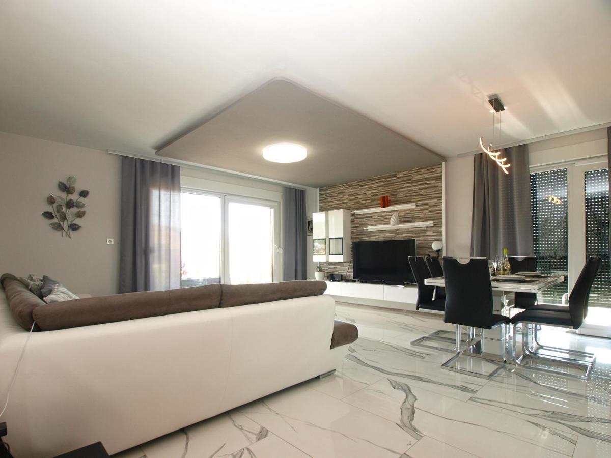 Villa Monteci 2052 Galižana Εξωτερικό φωτογραφία