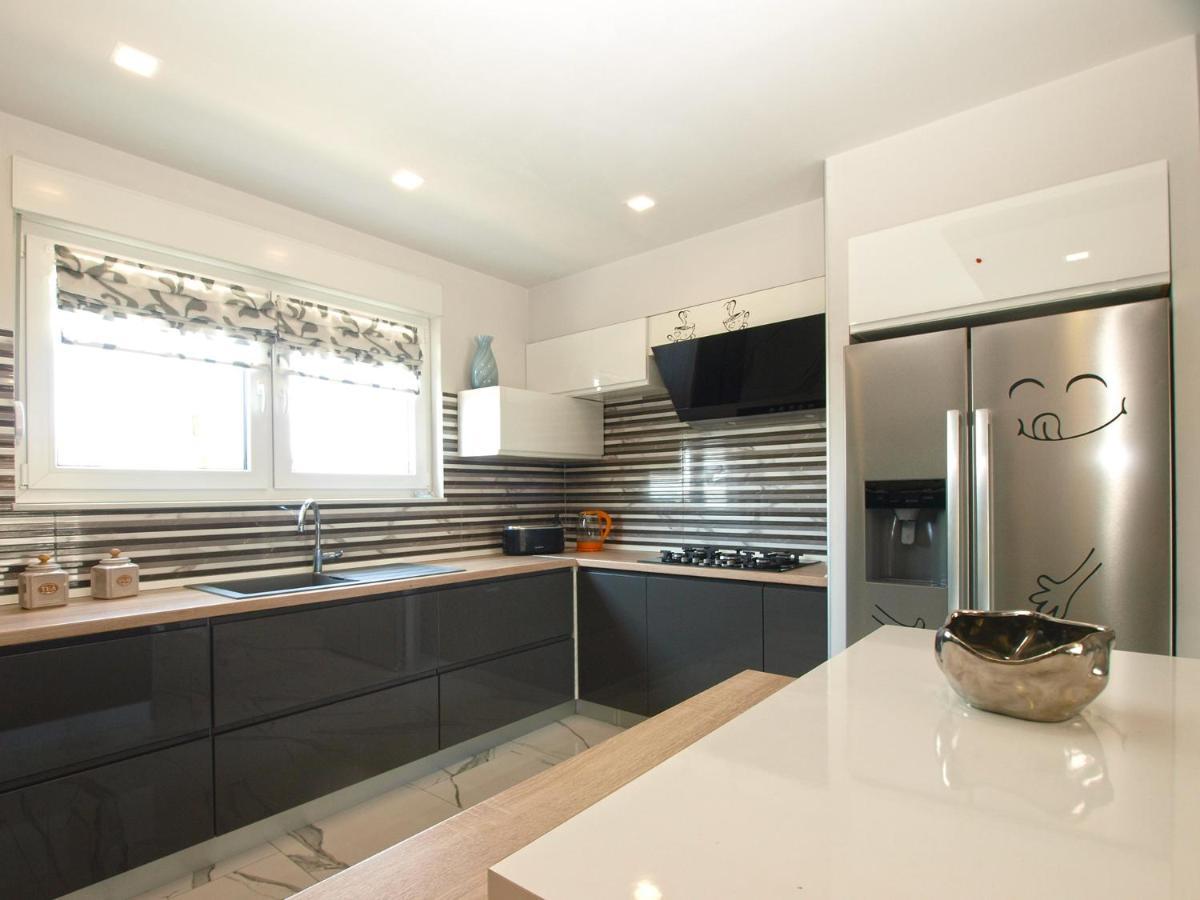 Villa Monteci 2052 Galižana Εξωτερικό φωτογραφία
